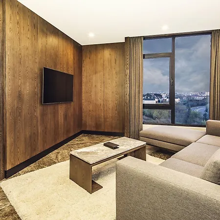 Hotel Bureau 4*